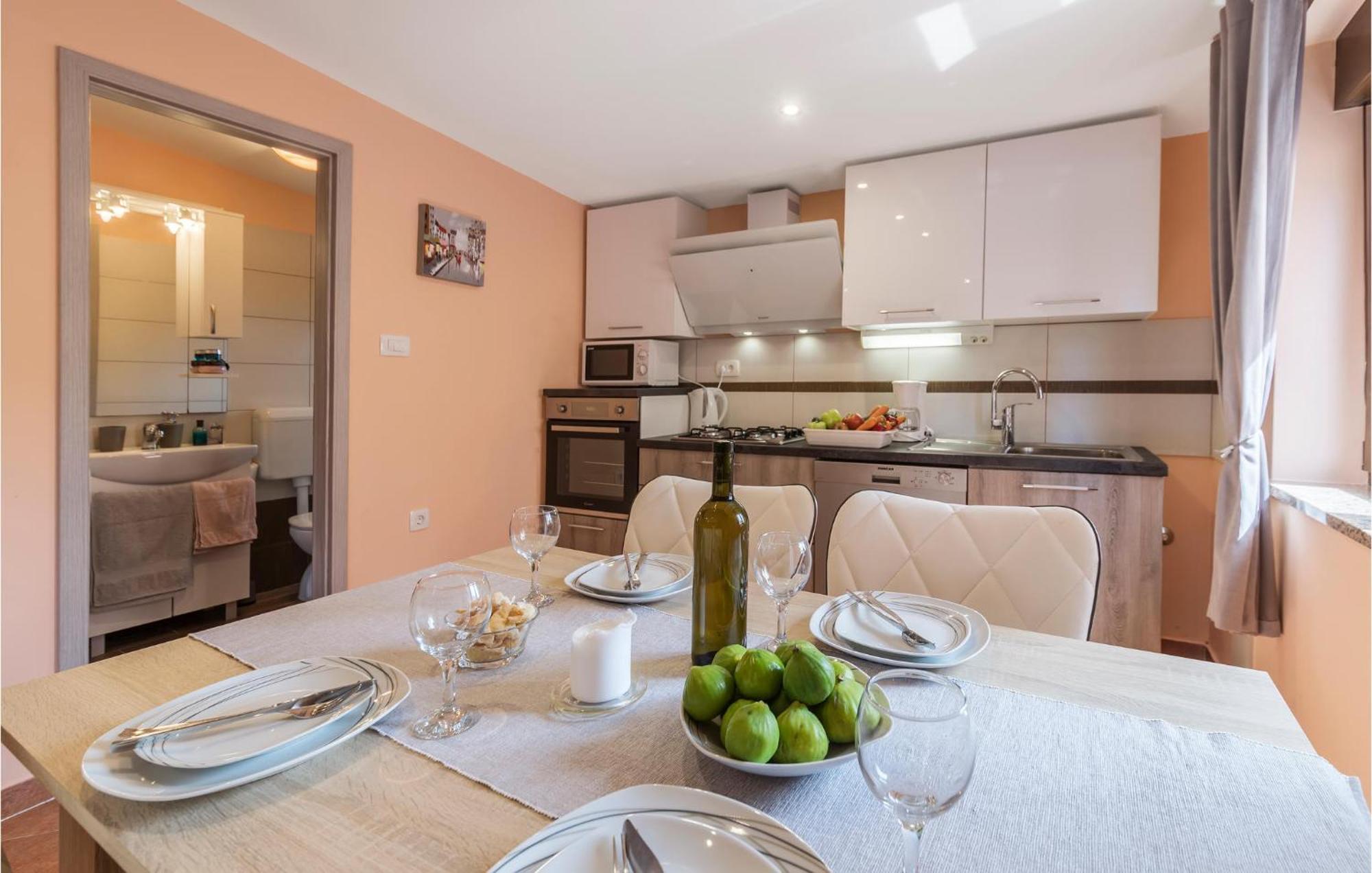 1 Bedroom Stunning Apartment In Pula Exteriér fotografie