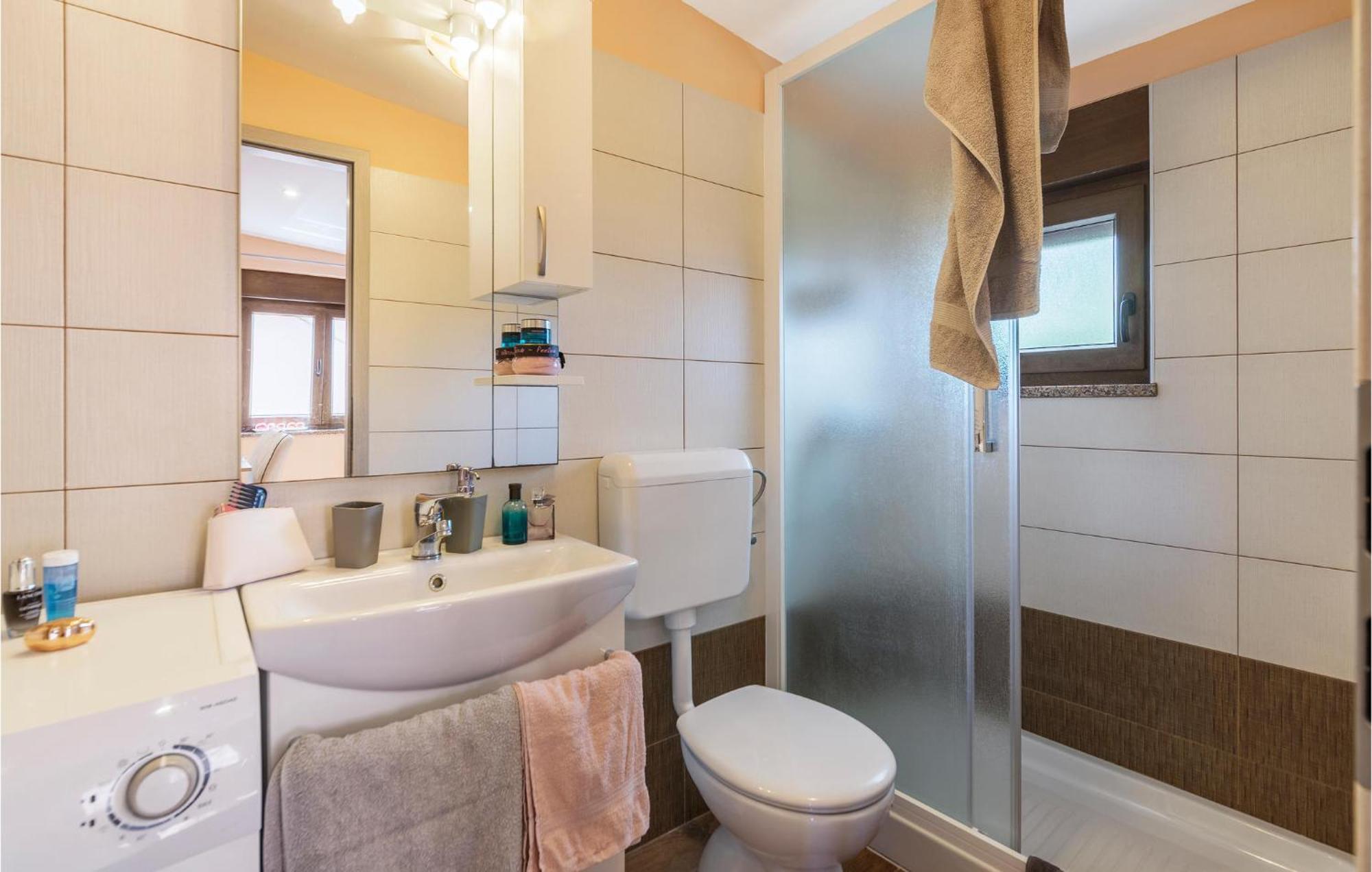 1 Bedroom Stunning Apartment In Pula Exteriér fotografie