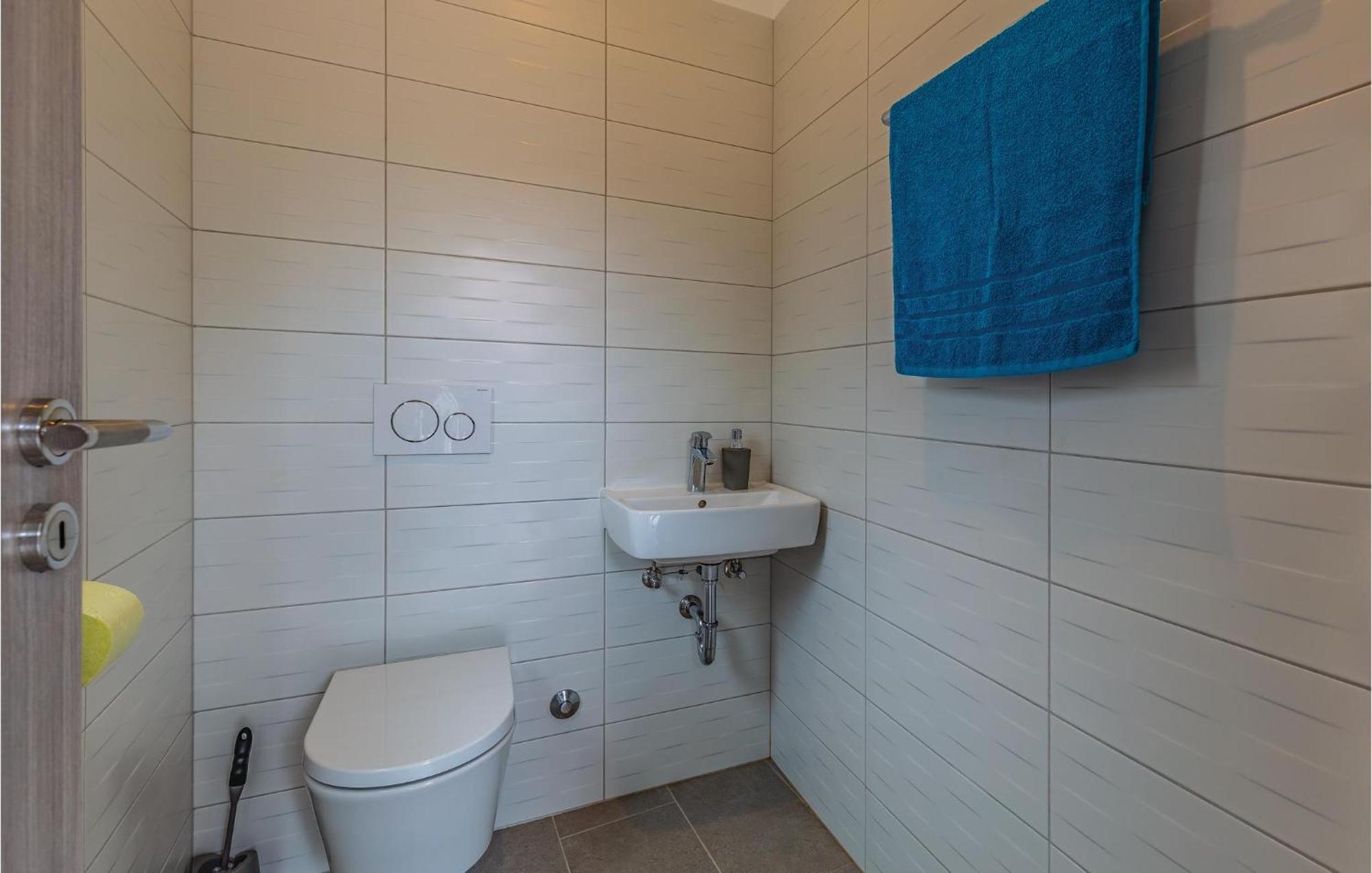 1 Bedroom Stunning Apartment In Pula Exteriér fotografie